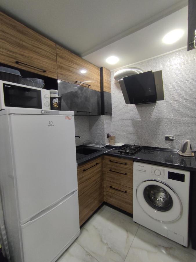 Lux Apartment In City Center Кременчук Екстер'єр фото